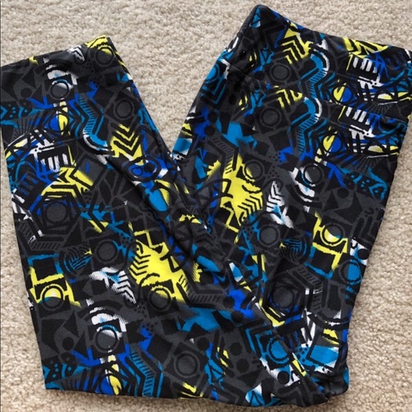 LuLaRoe Pants - 🆕 Lularoe printed leggings